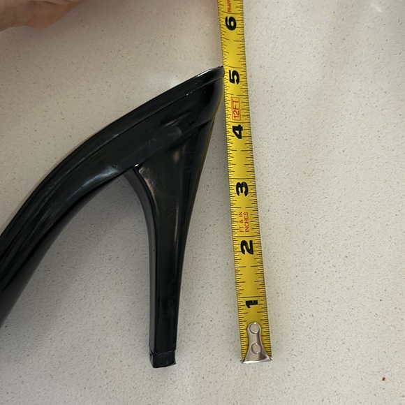 BCBGIRLS peep toe patent mule size 7.5 - Picture 4 of 4